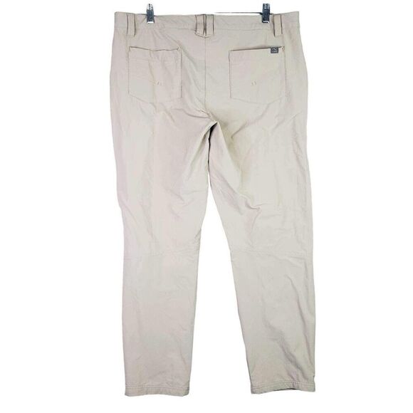 LL Bean Womens Pants Straight Leg Flat Front Khaki Nylon Plus Size 16 - Picture 3 of 11